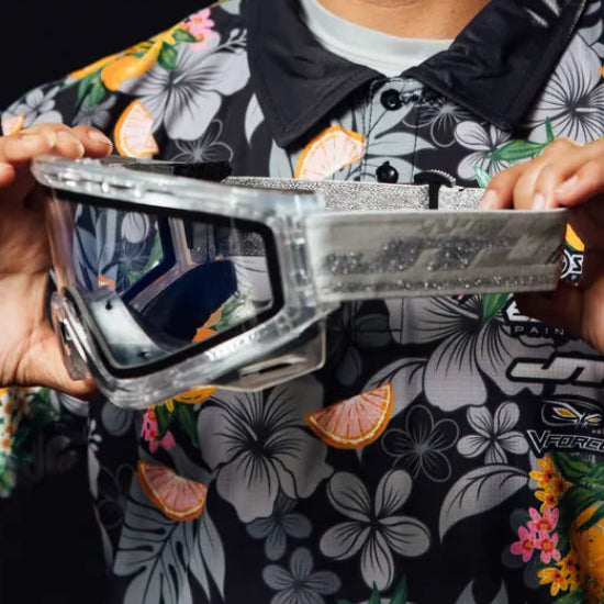 JT Spectra Proflex QLS Goggle Frame - Ice Clear with Clear Thermal Lens and Strap